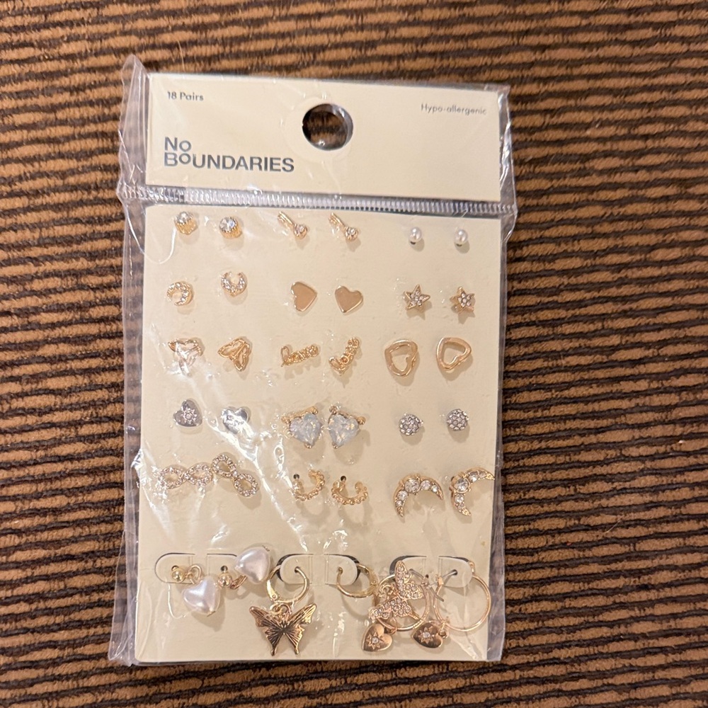 No Boundaries Gold-Tone Earring Set - Mixed Hearts & Sparkle